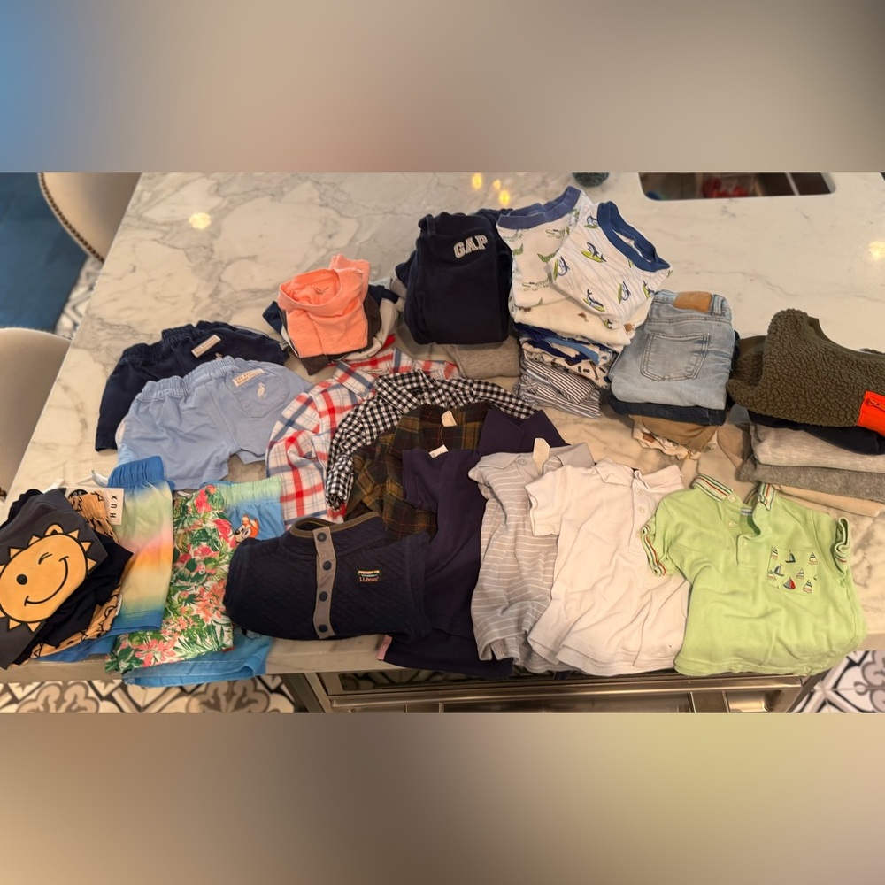 Huge lot of Nice Boys clothes - Pajamas, Shirts, Shorts, Pants : 18-24M